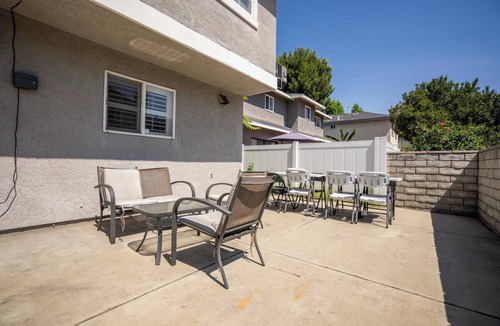 Monrovia House | Charming 4BR Retreat - Near Old Town Monrovia