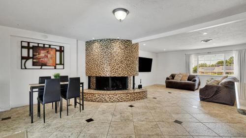 Victorville House | Charming Apple Valley Retreat