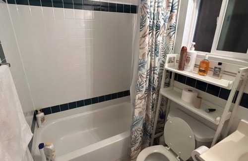 Heritage District House | Charming building in Sunnyvale with WiFi and AC. Walk to Restaurants, Whole Food