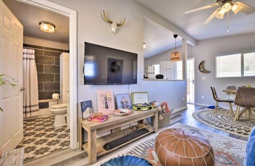 Yucca Valley House | Charming Desert Cottage 11 Mi to Joshua Tree