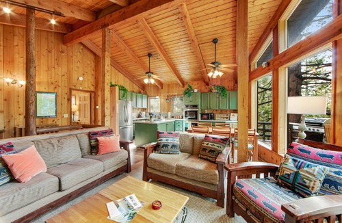 Fern Valley Cabin | Charming, Dog-Friendly Two-Story Cabin Lodge with Deck - Great for Families