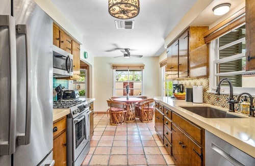 Tahquitz River Estates House | Charming Downtown Oasis – Spanish-Style Retreat with Pool, Short Walk to Dining & Hiking Trails