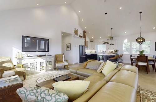 Santa Rosa Other | Charming French Country Farmhouse in lovely Santa Rosa 3 night minimum