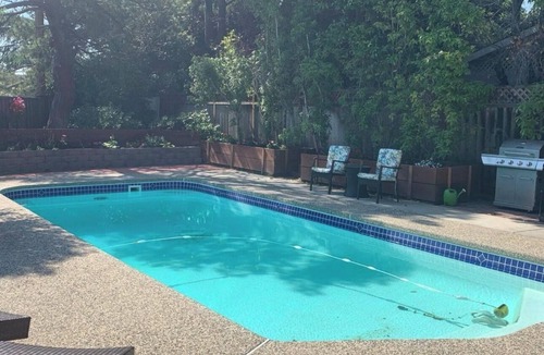 South San Jose House | Charming new remodeled 3-bedroom house with pool and big yardWiFi in San Jose