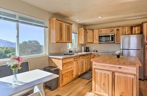 Yosemite Forks House | Charming Oakhurst Retreat Near Yosemite, Bass Lake