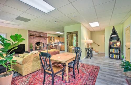 Mountain Rest House | Chauga River Cabin: Pets Welcome!