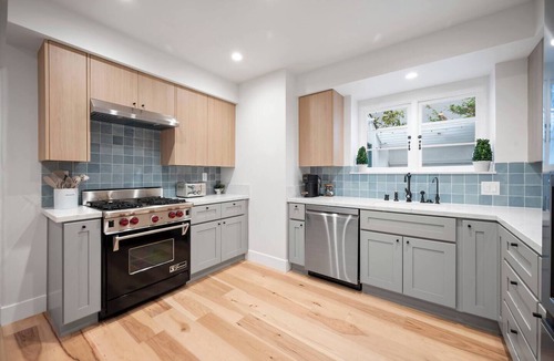 North Hollywood House | Chic 4-Bedroom Vacation Rental in Studio City – Toluca Lake