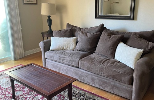 Olde Carlsbad Condo | Coastal Carlsbad Condo: Near beach, village, mall, and walking trails.