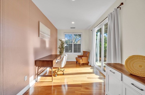 Northpark Square House | Comfortable 4BR Living｜Serene Patio｜Home Office｜Community Pool Access #41333