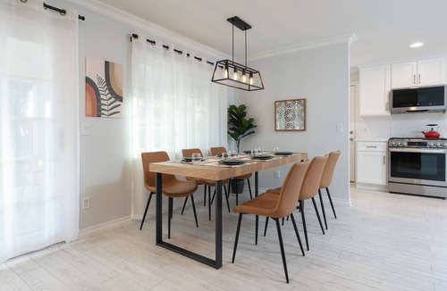 West Hills House | Comfy Single Level House in the West Hills
