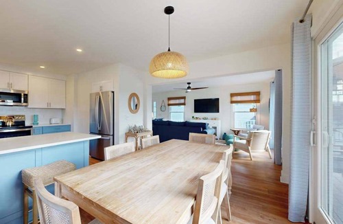 South Bethany Harbor House | Completely Renovated South Bethany House, 5- minute walk to beach