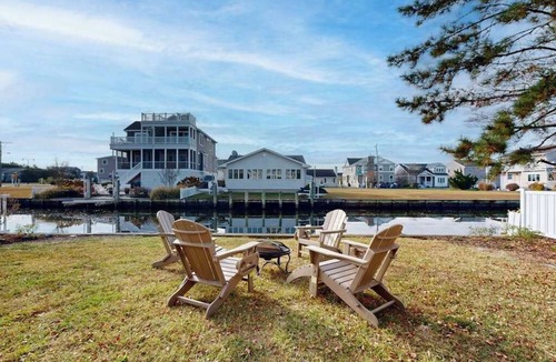 South Bethany Harbor House | Completely Renovated South Bethany House, 5- minute walk to beach