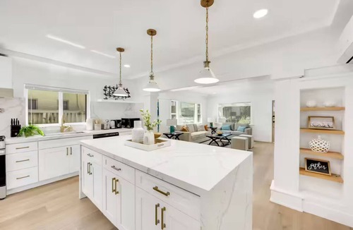 Eastside House | Contemporary Beachside Oasis in Long Beach!