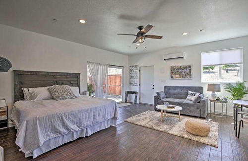 Bradley Apartment | Cottage by the Lakes w/Patio by Lake Nacimiento