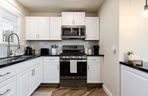 Clovis Apartment | Cozy Clovis Hideaway - Private Entrance & Patio - Gateway to National Parks