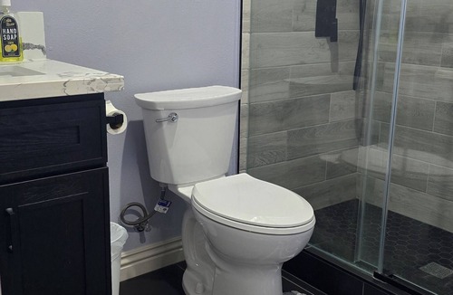 Norwalk House | Cozy Tiny Home For 2 People Studio Type near LA