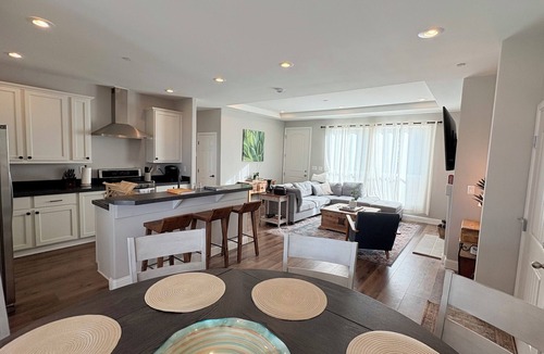 Malibu House | Cute 3 Bdr Home W/Pool/Spa & Amazing Views In Malibu Mtns. 15 Min From Beach