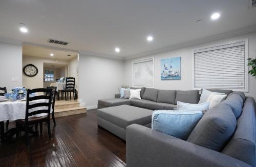 Hermosa Village House | Destination #06