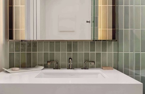 Tenderloin Hotel | Downtown San Francisco Stay + Rooftop Bar & Gym