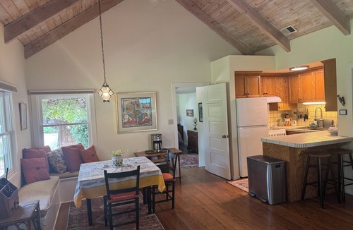 Walnut Grove Cabin | Eclectic Cabin + Glamping Tent at Vineyard Retreat on Grand Island in Delta