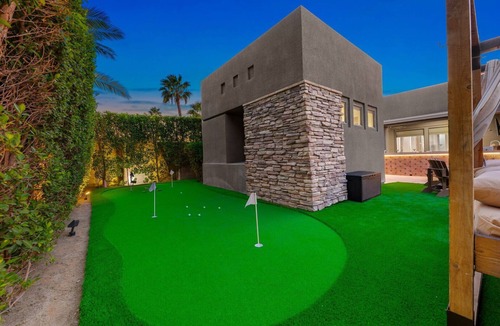 Rancho Santana Hotel | El Dorado: Pool, Spa. Game Room, Fire Pit, Putting Green!
