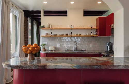 East Village Condo | Enchanting condo, ocean & skyline views in dtwn Long Beach.