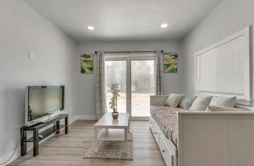 Clearlake Apartment | End Unit w/Clear Lake Access in NorCal!
