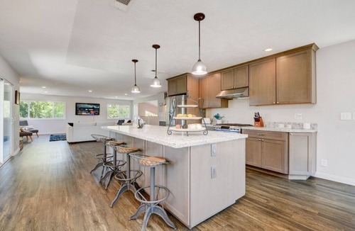 Mount Helix House | Entertainers Dream Pool Home