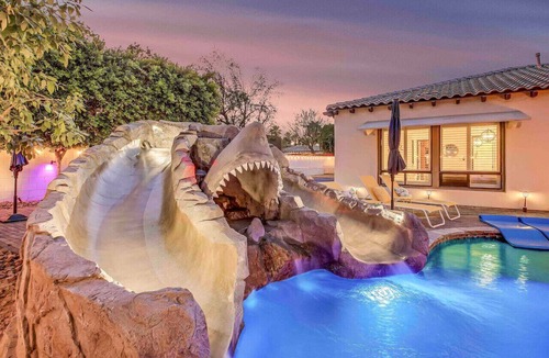 Indio House | EPIC JOURNEY/7BR-6BA