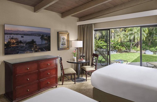Central Mission Beach Hotel | Experience the Best of San Diego! 2 Garden View Units, Free Parking, Pool