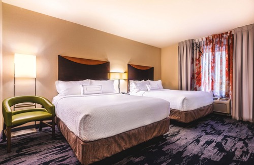 Redding Hotel | Fairfield Inn & Suites by Marriott Redding
