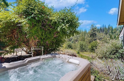 Hathaway Pines Cabin | Family Friendly Cabin w/Meadow View, Hot Tub, Large Deck, WiFi & Private W/D