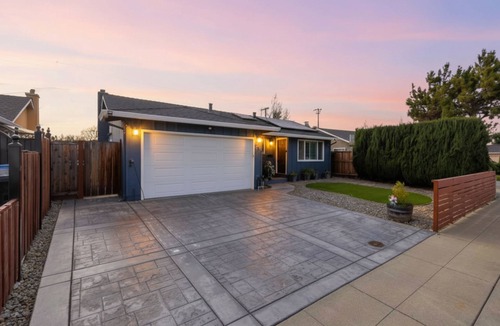 East San Jose House | Family Retreat Oasis Stylish 3BR Home w/Garage