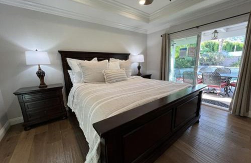 Anaheim Resort House | Fantastic 6 bedroom, 4 & Half bath home (4 master Suites), pool home