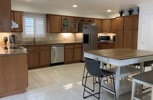 Hermosa Beach House | Fantastic Location! 450ft from sand, and 2 blocks to HB Pier.
