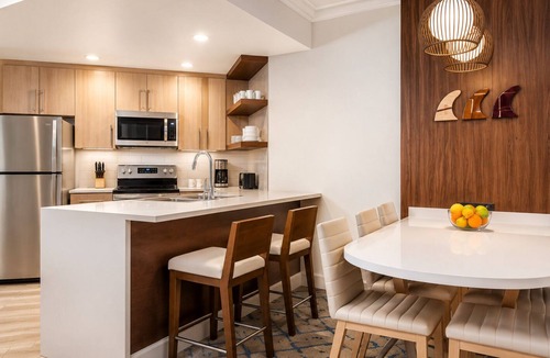 Newport Coast Resort | 𝐅𝐢𝐧𝐝𝐢𝐧𝐠 𝐌𝐞𝐢𝐥𝐢 offers: Gorgeous Newport Coast Resort + Amenities