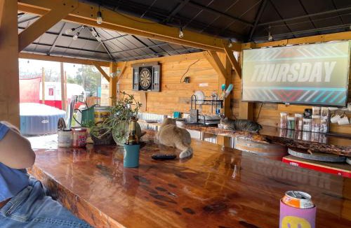 Dunlap Other | Fiona-Cozy Retro Camper by Sequoia & Kings Canyon