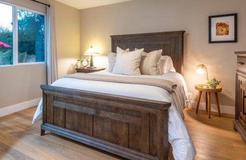Folsom House | Folsom Old Town Escape