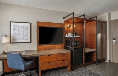 Fox Hills Hotel | Four Points by Sheraton Los Angeles Westside