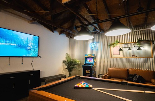 Rowland Heights House | FUN home w/POOL TABLE 12 MILES TO DISNEY