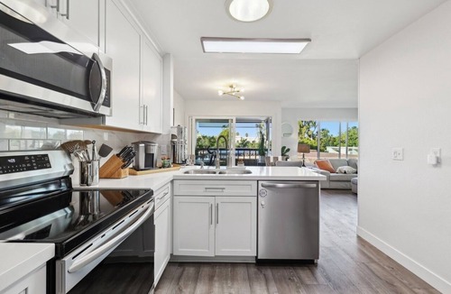 Morena House | Furnished 3BR Townhome, 31+ Day Stays, All Utilities Included, San Diego