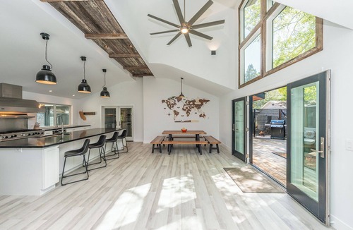 Graton House | Gated 5BR Wine Country Compound w/Guest House - Walk to Downtown Graton