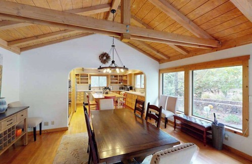 Glen Ellen House | Glen Ellen 3BR estate with heated pool & spa on 5 private acres