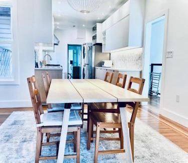Inner Richmond House | Golden Gate Park Luxury 4BR - 2BA in San Francisco