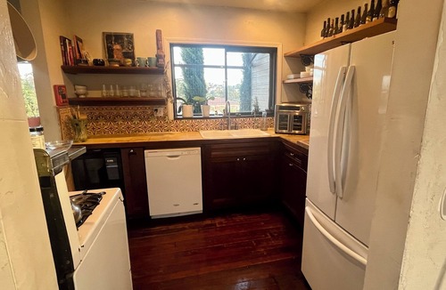 Silver Lake House | Gorgeous dream house 1 plus in Silver Lake Los Angeles, Stunning views! Peaceful