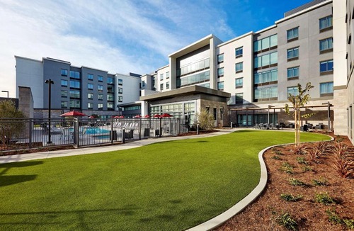 Harbor Hotel | Hampton Inn Long Beach Airport, Ca