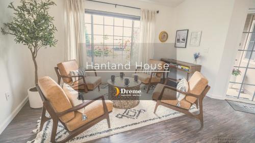 Blue Oak Terrace Revised House | Hanland House