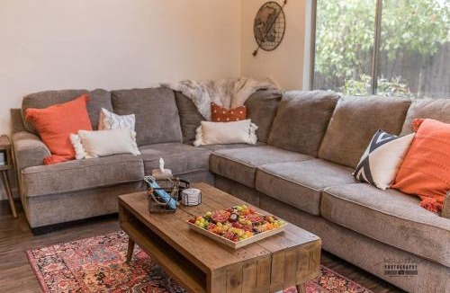 Blue Oak Terrace Revised House | Hanland House