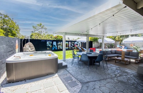 Clairemont Mesa West House | Heated Pool, Hot Tub, Chef, 10min to Beach