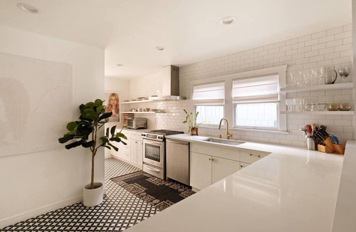 Venice House | Heavenly Retreat 2 Minutes Walk to Beach & Abbot Kinney!